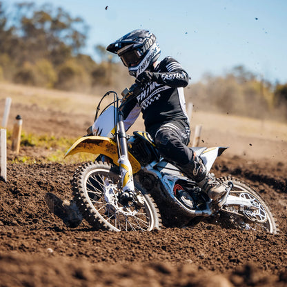 SurRon Storm Bee Electric Dirt Bike