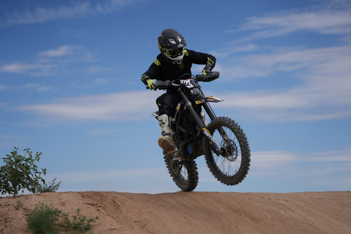 Ultra Be SurRon Ultra Bee Electric Dirt Bike – Zephyr Ebikes